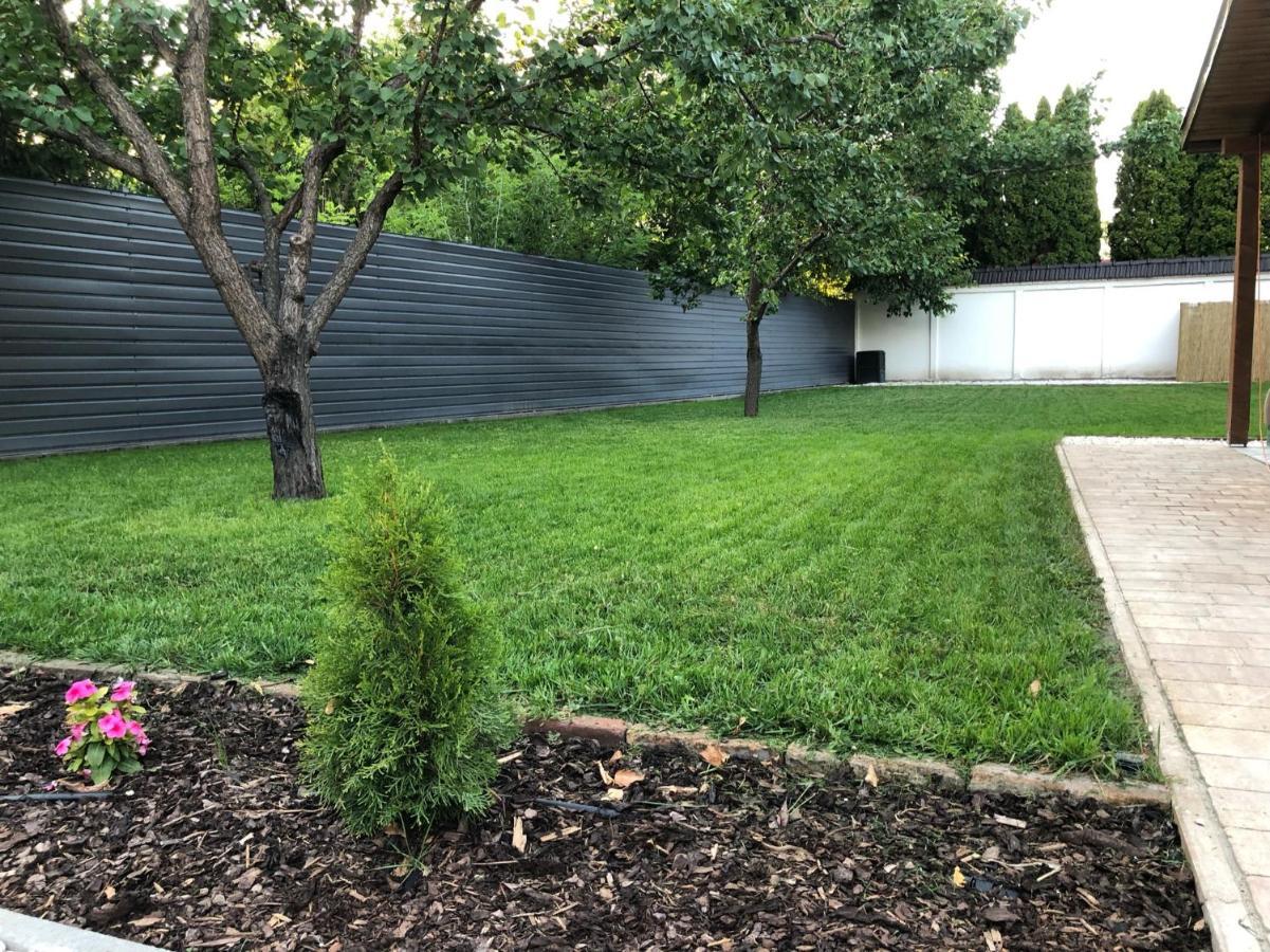 Voeroesmarty Apartmanhaz Makó 외부 사진