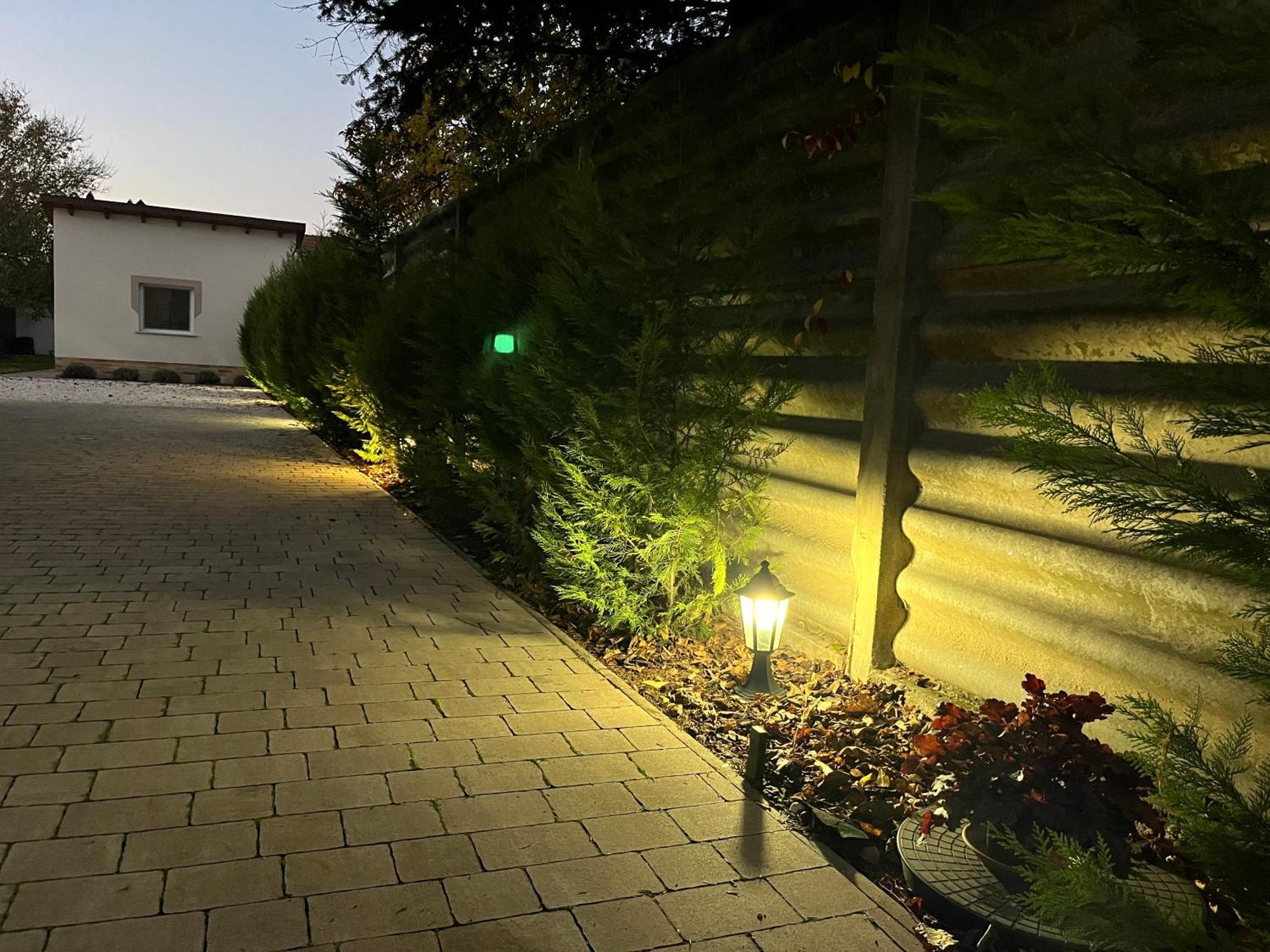 Voeroesmarty Apartmanhaz Makó 외부 사진